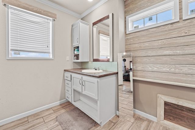 2618 S Westcliff Rd, Odessa, TX 79763