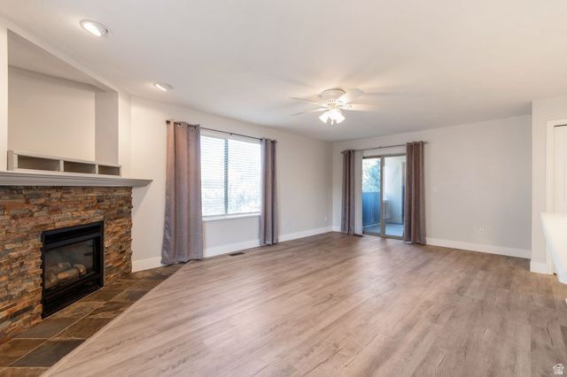 9215 S JEFFERSON CV, Sandy, UT 84070