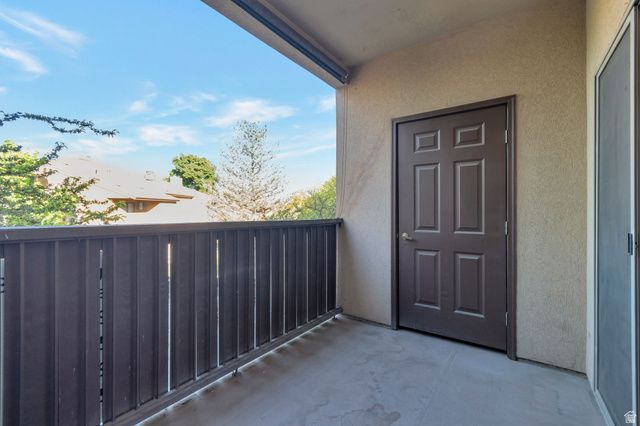 9215 S JEFFERSON CV, Sandy, UT 84070