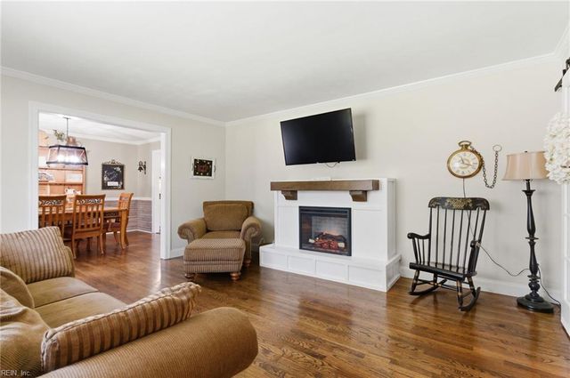 5132 Dominion DR, Suffolk, VA 23435