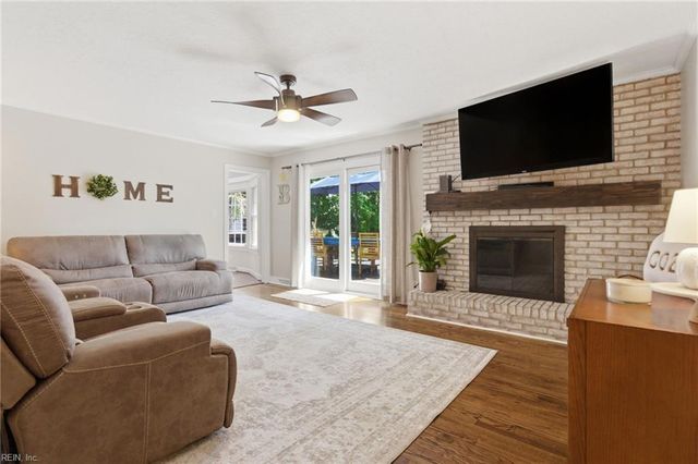 5132 Dominion DR, Suffolk, VA 23435