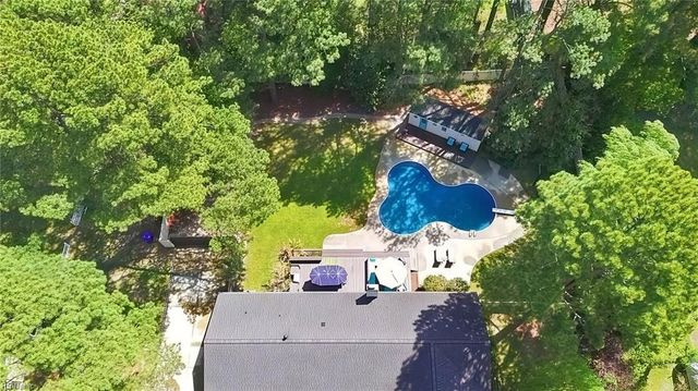 5132 Dominion DR, Suffolk, VA 23435