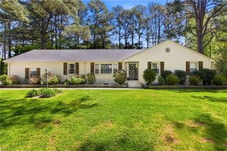 5132 Dominion DR, Suffolk, VA 23435