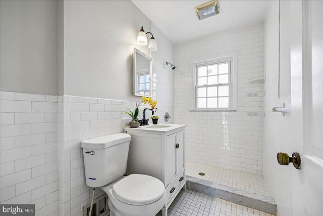 3201 FERNDALE ST, Kensington, MD 20895