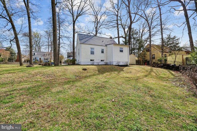 3201 FERNDALE ST, Kensington, MD 20895