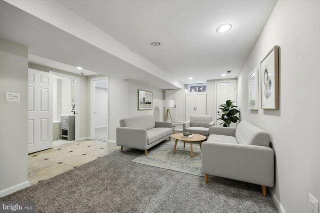 3201 FERNDALE ST, Kensington, MD 20895