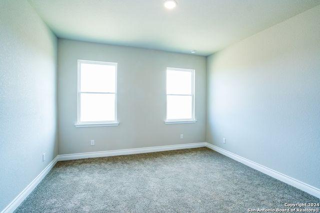 121 GROWERS AVE, Poteet, TX 78065