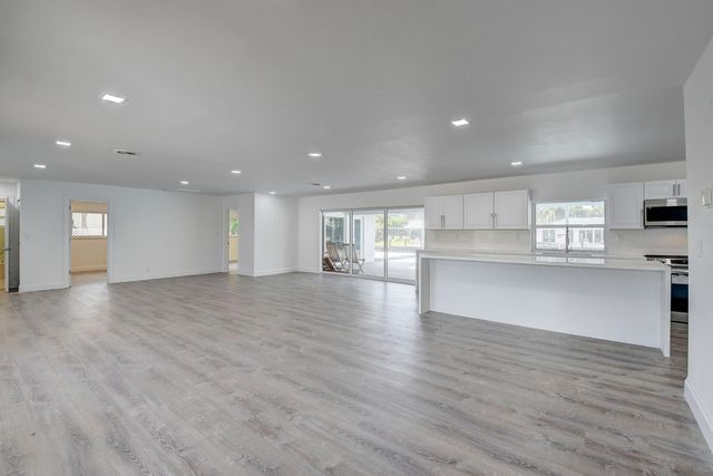 800 Forsyth Street, Boca Raton, FL 33487