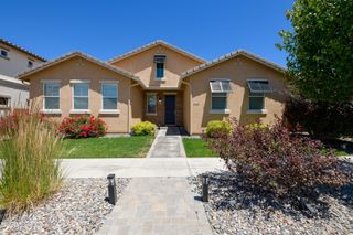 1767 La Cita Way, Minden, NV 89423