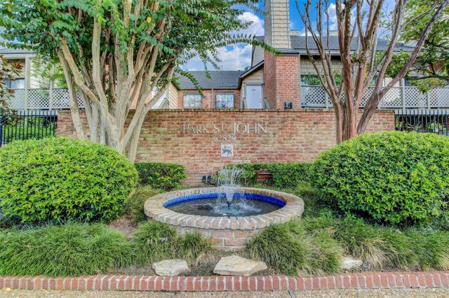 2829 Timmons Lane 184, Houston, TX 77027