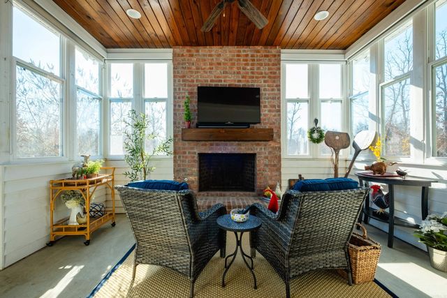 1245 Westcliffe Drive, Little Rock, AR 72210