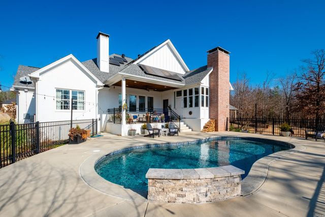 1245 Westcliffe Drive, Little Rock, AR 72210