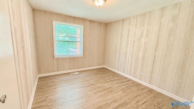 1908 Stevens Drive NE, Huntsville, AL 35801