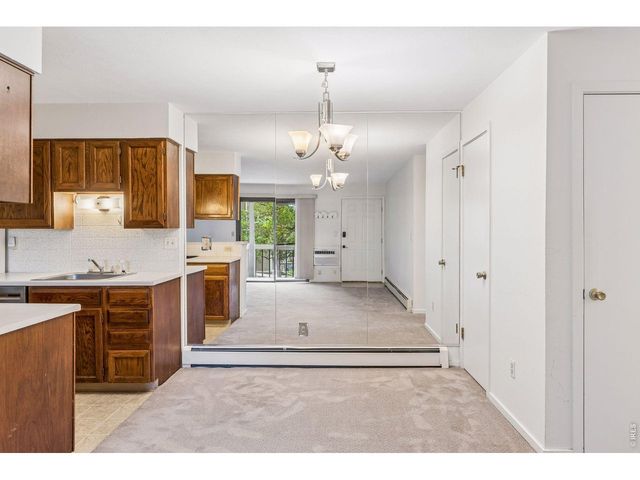 695 Manhattan Dr 110, Boulder, CO 80303