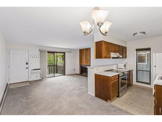 695 Manhattan Dr 110, Boulder, CO 80303