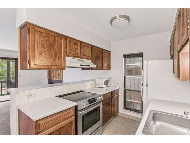 695 Manhattan Dr 110, Boulder, CO 80303
