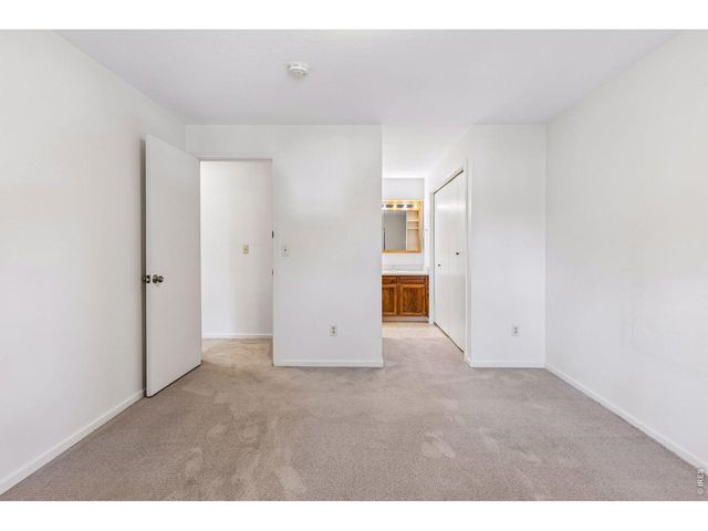 695 Manhattan Dr 110, Boulder, CO 80303