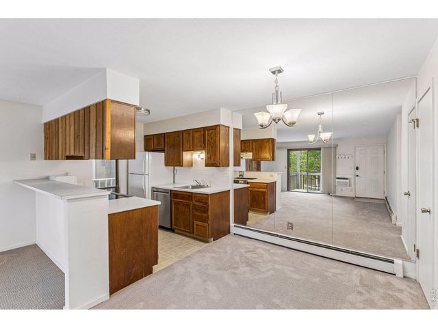 695 Manhattan Dr 110, Boulder, CO 80303