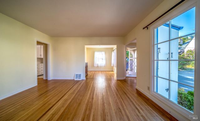 35 Buena Vista Ave, Vallejo, CA 94590