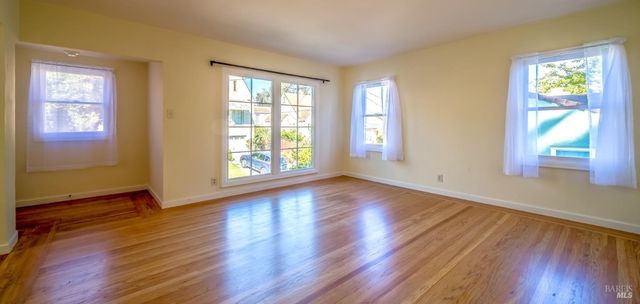 35 Buena Vista Ave, Vallejo, CA 94590