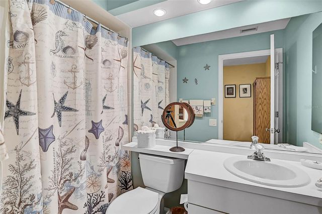 4041 MURFIELD DRIVE E, Bradenton, FL 34203