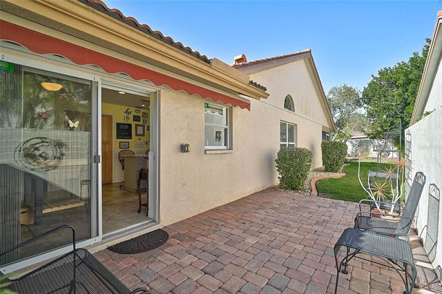 4041 MURFIELD DRIVE E, Bradenton, FL 34203