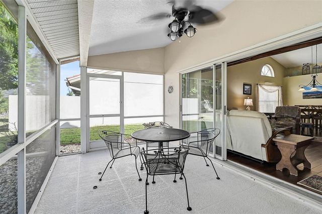 4041 MURFIELD DRIVE E, Bradenton, FL 34203