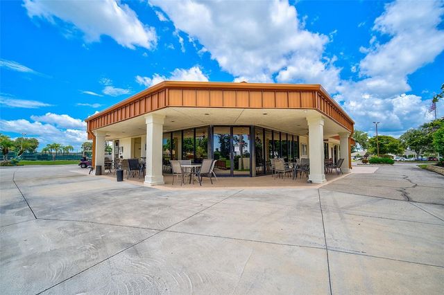 4041 MURFIELD DRIVE E, Bradenton, FL 34203