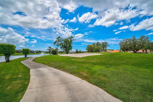 4041 MURFIELD DRIVE E, Bradenton, FL 34203