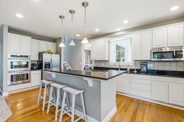 8600 Coldwater Drive, Powell, OH 43065