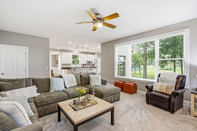 8600 Coldwater Drive, Powell, OH 43065