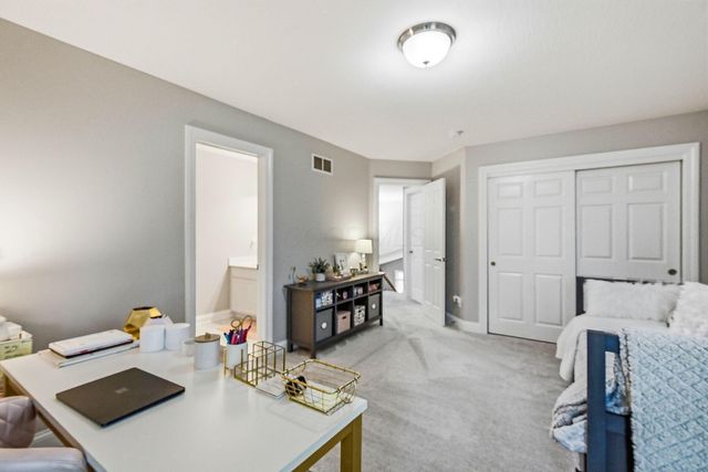8600 Coldwater Drive, Powell, OH 43065