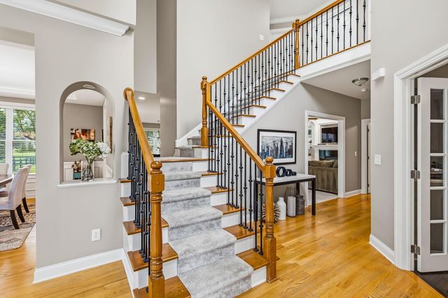8600 Coldwater Drive, Powell, OH 43065