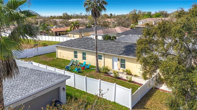 2527 29TH AVENUE E, Palmetto, FL 34221