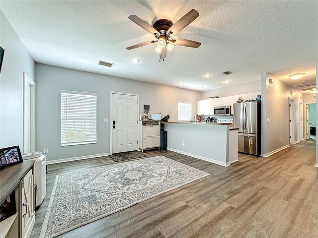 2527 29TH AVENUE E, Palmetto, FL 34221