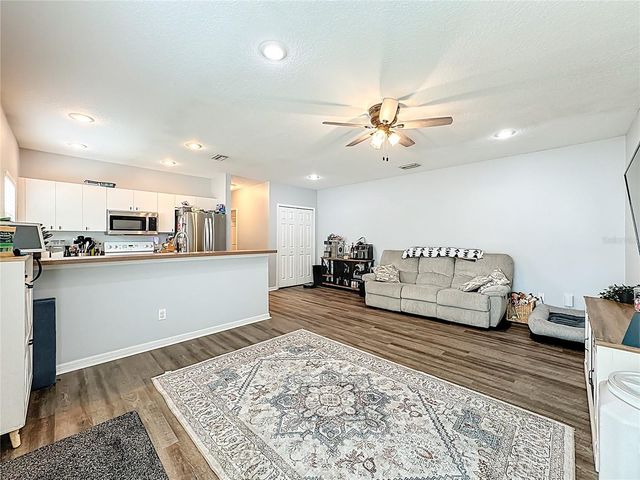 2527 29TH AVENUE E, Palmetto, FL 34221