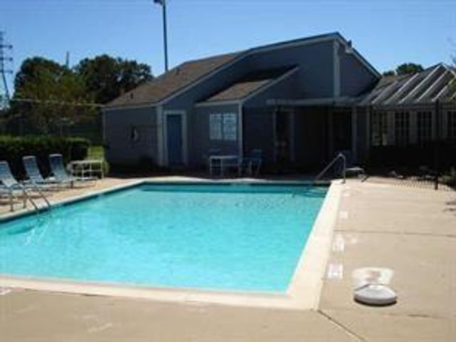 738 Memorial Mews Street B, Houston, TX 77079
