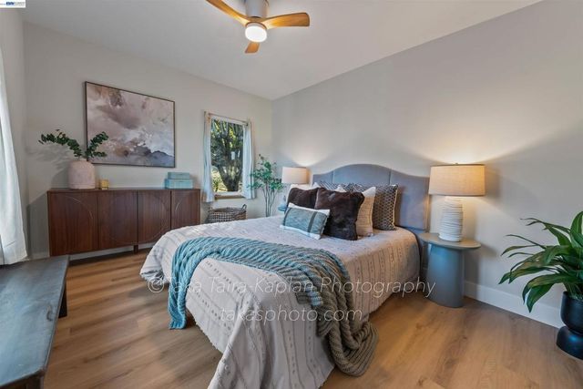 4621 Kaphan Ave, Oakland, CA 94619