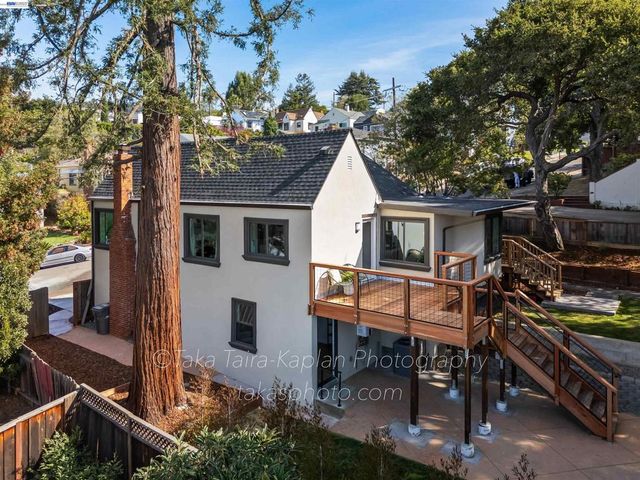 4621 Kaphan Ave, Oakland, CA 94619