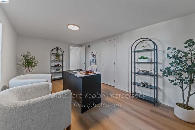 4621 Kaphan Ave, Oakland, CA 94619