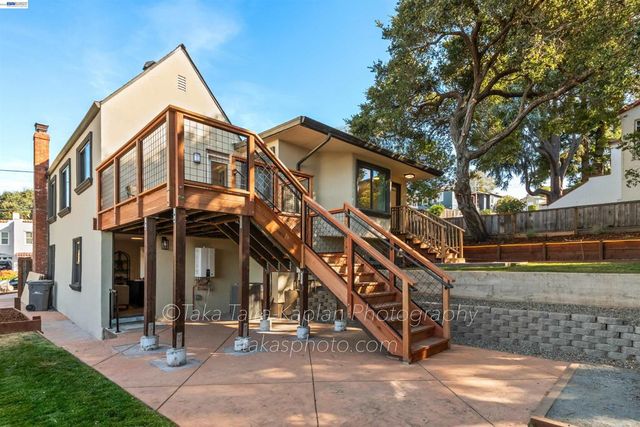 4621 Kaphan Ave, Oakland, CA 94619