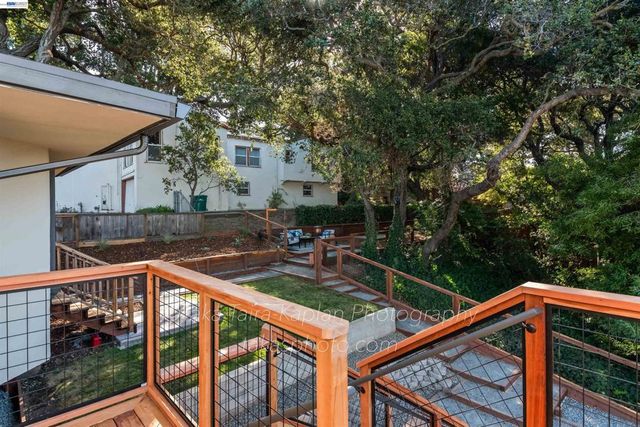 4621 Kaphan Ave, Oakland, CA 94619