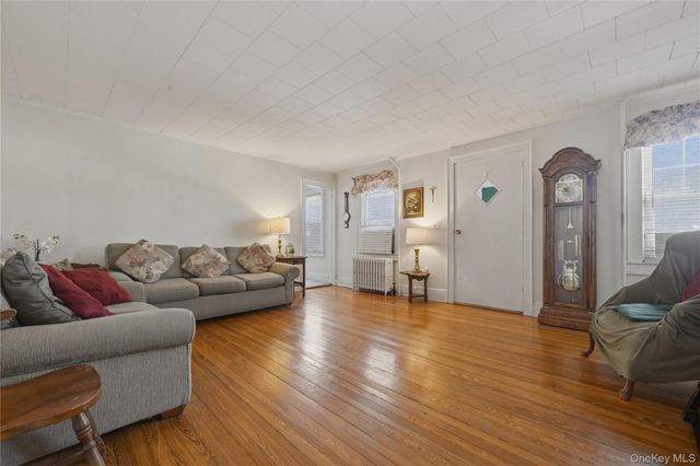 333 Ocean Avenue, East Rockaway, NY 11518