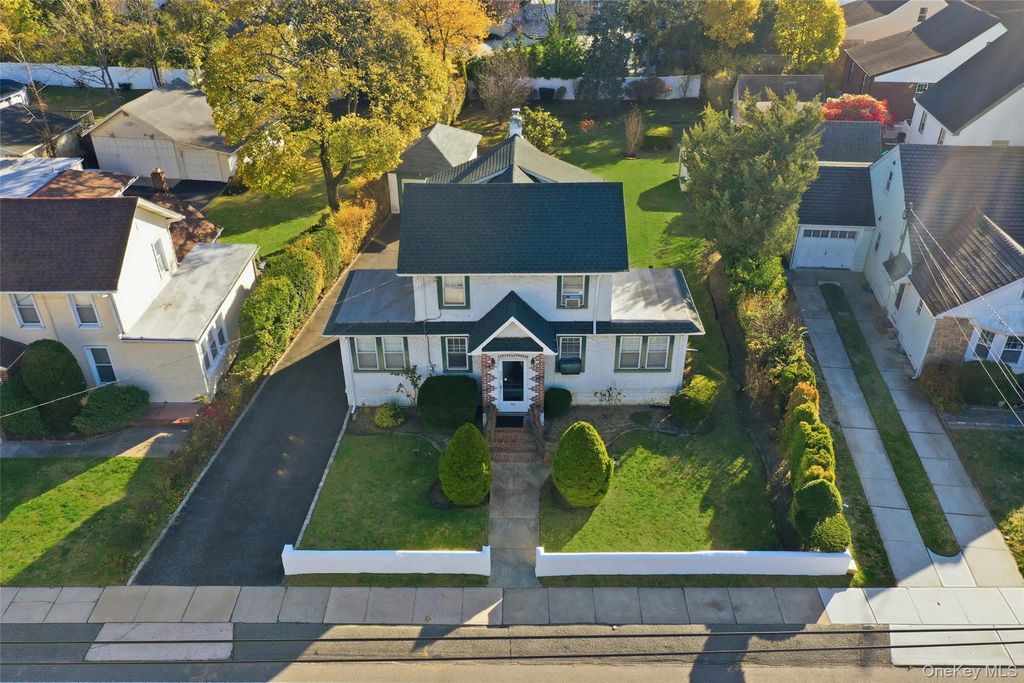 333 Ocean Avenue, East Rockaway, NY 11518