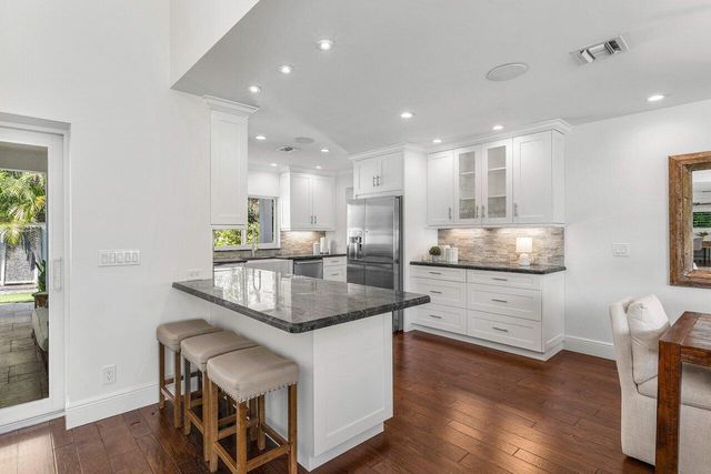 6130 RIDGE Lane, Ocean Ridge, FL 33435