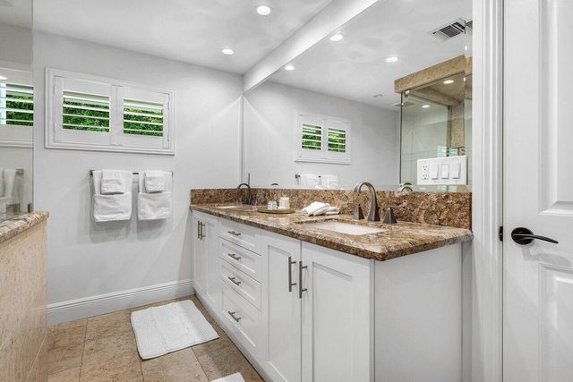 6130 RIDGE Lane, Ocean Ridge, FL 33435