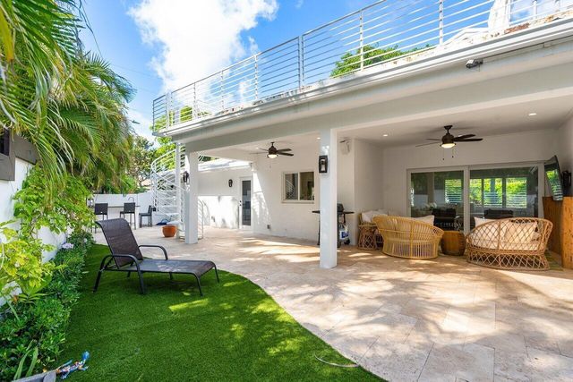 6130 RIDGE Lane, Ocean Ridge, FL 33435