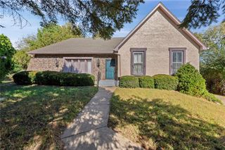 11105 Askew Avenue, Kansas City, MO 64137