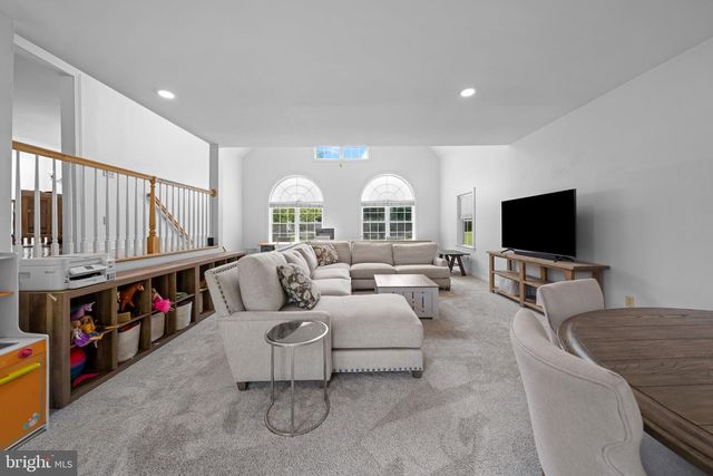 2696 WALSTON RD, Mount Airy, MD 21771