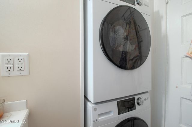 258 Querens Avenue, Biloxi, MS 39530